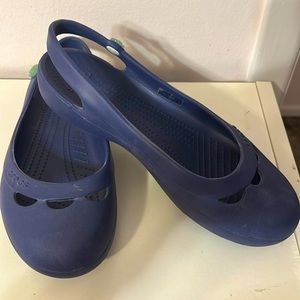Crocs navy sling back slippers